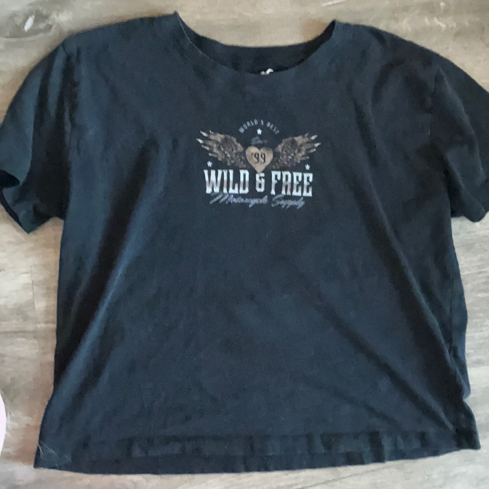 hollister tee